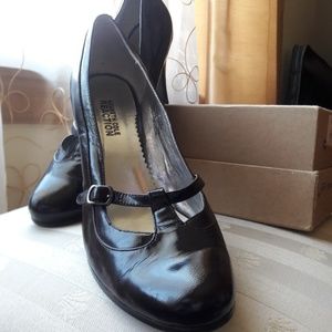 Kenneth Cole Reaction SHIRLEY pumps